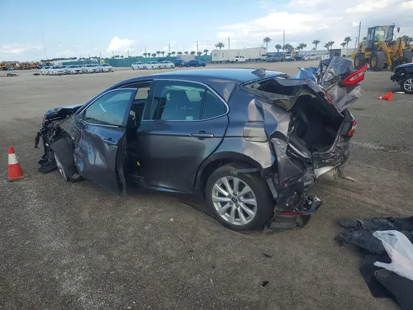 4T1B11HK2KU761475 2019 TOYOTA CAMRY - Image 2