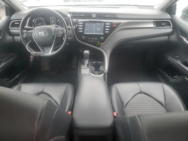 4T1B11HK2KU762559 2019 TOYOTA CAMRY - Image 8