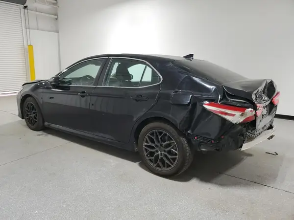 4T1B11HK2KU763923 2019 TOYOTA CAMRY - Image 2