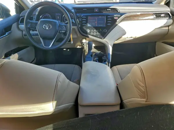 4T1B11HK2KU764795 2019 TOYOTA CAMRY - Image 8