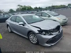 4T1B11HK2KU765882 2019 TOYOTA CAMRY