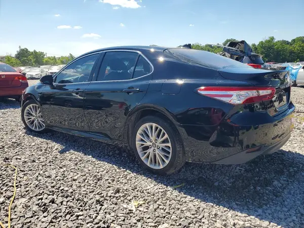 4T1B11HK2KU768930 2019 TOYOTA CAMRY - Image 2