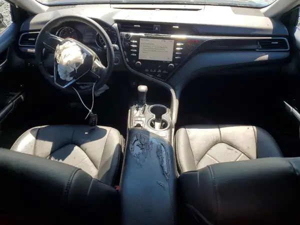4T1B11HK2KU768930 2019 TOYOTA CAMRY - Image 8