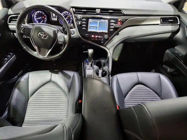 4T1B11HK2KU770418 2019 TOYOTA CAMRY - Image 8