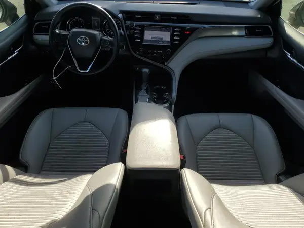 4T1B11HK2KU772203 2019 TOYOTA CAMRY - Image 8