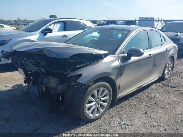 4T1B11HK2KU773996 2019 TOYOTA CAMRY - Image 2