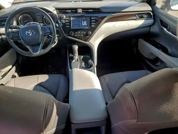 4T1B11HK2KU784707 2019 TOYOTA CAMRY - Image 8