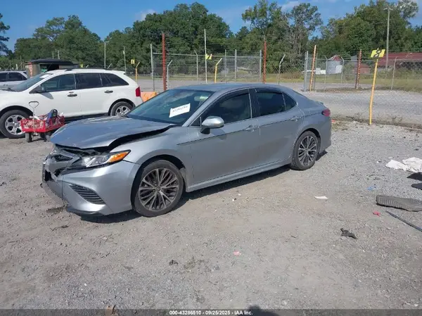 4T1B11HK2KU785419 2019 TOYOTA CAMRY - Image 2