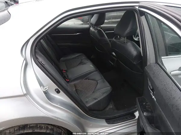 4T1B11HK2KU787350 2019 TOYOTA CAMRY - Image 8