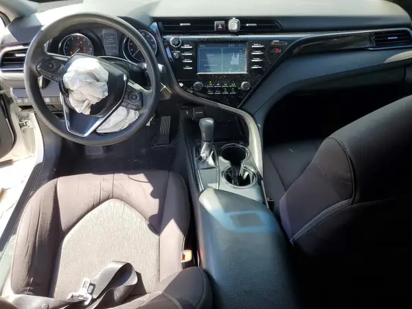 4T1B11HK2KU790846 2019 TOYOTA CAMRY - Image 8