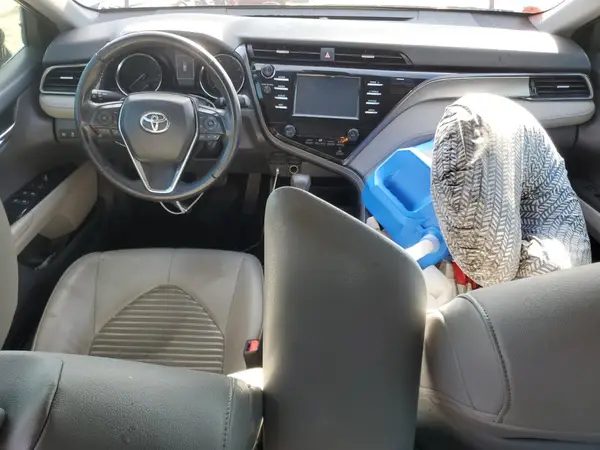 4T1B11HK2KU792645 2019 TOYOTA CAMRY - Image 8