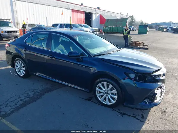 4T1B11HK2KU794654 2019 TOYOTA CAMRY - Image 1