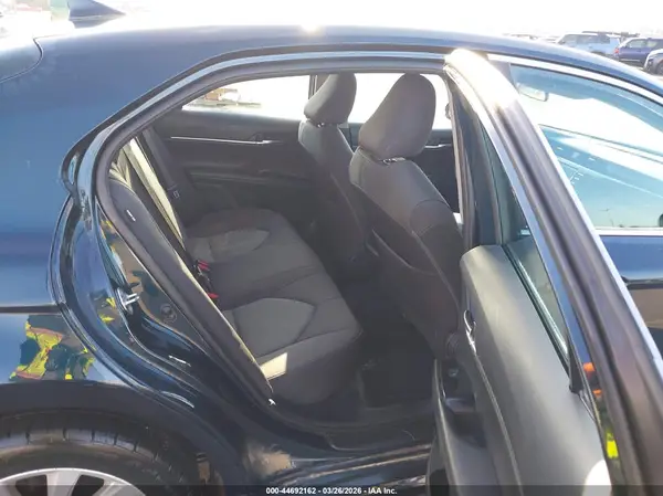 4T1B11HK2KU794654 2019 TOYOTA CAMRY - Image 8