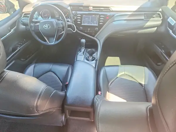 4T1B11HK2KU798414 2019 TOYOTA CAMRY - Image 8