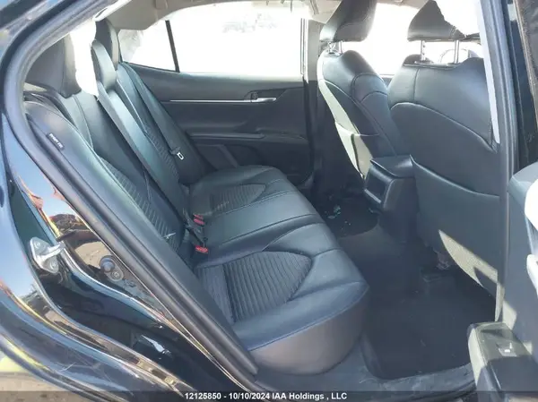4T1B11HK2KU800775 2019 TOYOTA CAMRY - Image 8