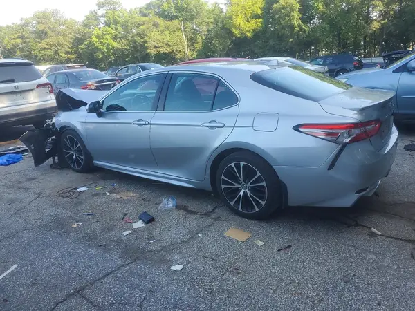 4T1B11HK2KU800968 2019 TOYOTA CAMRY - Image 2