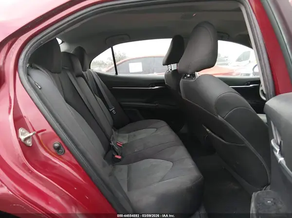 4T1B11HK2KU807631 2019 TOYOTA CAMRY - Image 8