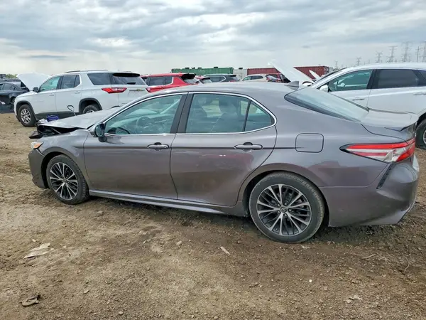 4T1B11HK2KU814952 2019 TOYOTA CAMRY - Image 2