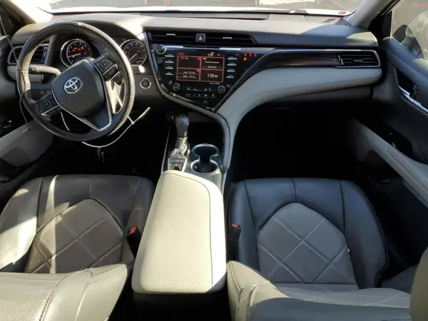 4T1B11HK2KU817947 2019 TOYOTA CAMRY - Image 8
