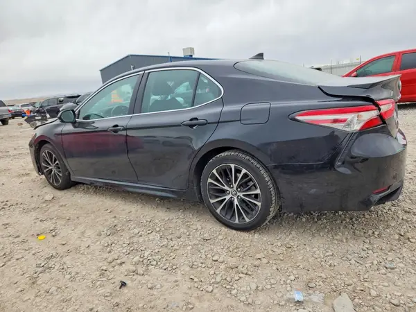 4T1B11HK2KU821061 2019 TOYOTA CAMRY - Image 2