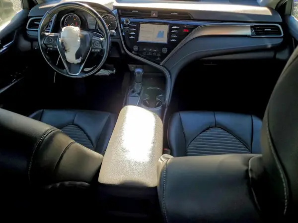 4T1B11HK2KU823022 2019 TOYOTA CAMRY - Image 8