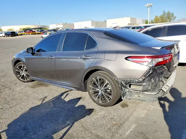 4T1B11HK2KU823148 2019 TOYOTA CAMRY - Image 2