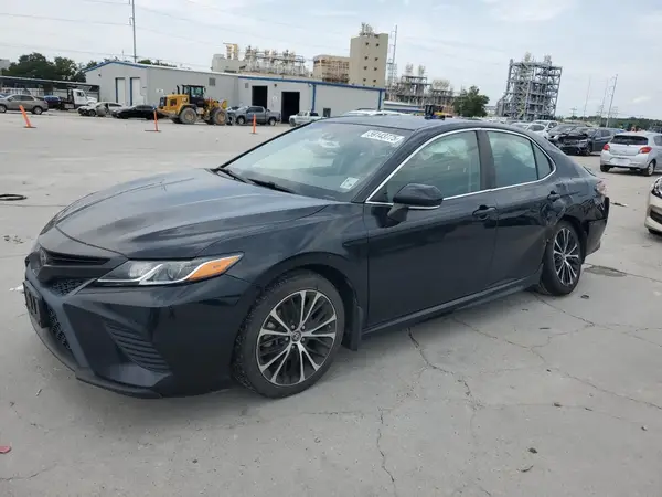 4T1B11HK2KU826051 2019 TOYOTA CAMRY - Image 1