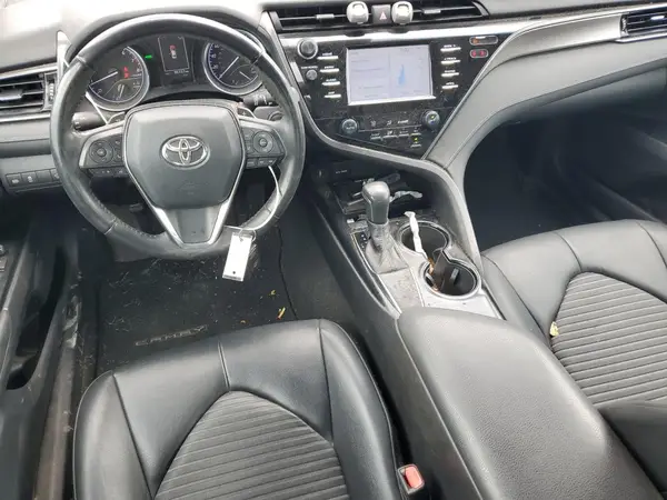 4T1B11HK2KU826051 2019 TOYOTA CAMRY - Image 8