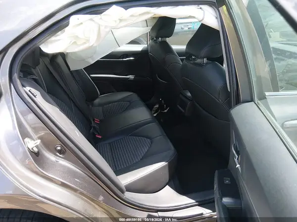 4T1B11HK2KU828382 2019 TOYOTA CAMRY - Image 8