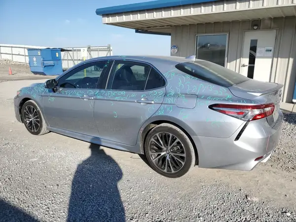 4T1B11HK2KU829452 2019 TOYOTA CAMRY - Image 2
