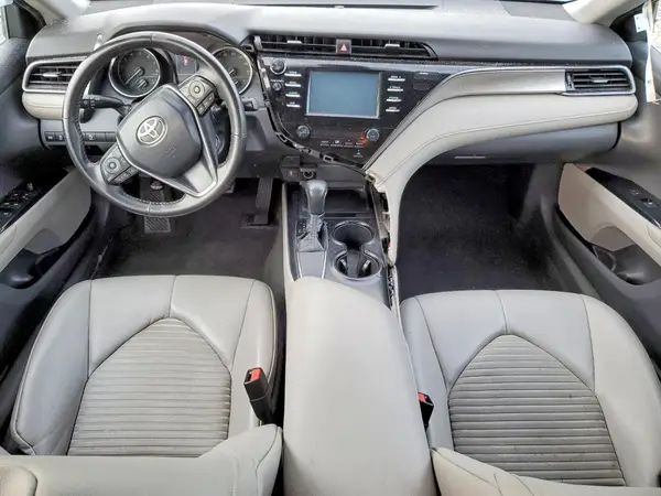 4T1B11HK2KU830228 2019 TOYOTA CAMRY - Image 8