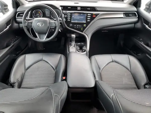 4T1B11HK2KU830861 2019 TOYOTA CAMRY - Image 8