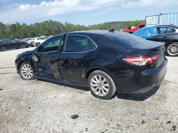 4T1B11HK2KU831024 2019 TOYOTA CAMRY - Image 2