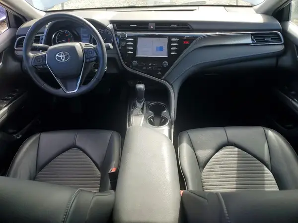 4T1B11HK2KU832142 2019 TOYOTA CAMRY - Image 8