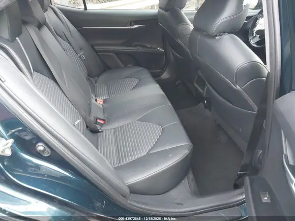 4T1B11HK2KU832481 2019 TOYOTA CAMRY - Image 8