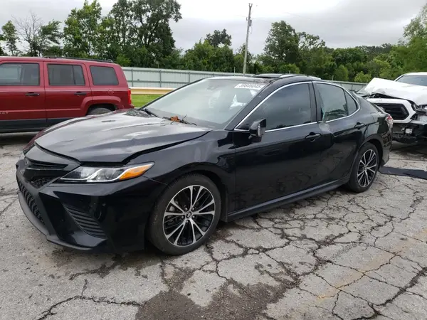 4T1B11HK2KU835591 2019 TOYOTA CAMRY - Image 1
