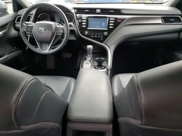4T1B11HK2KU835591 2019 TOYOTA CAMRY - Image 8