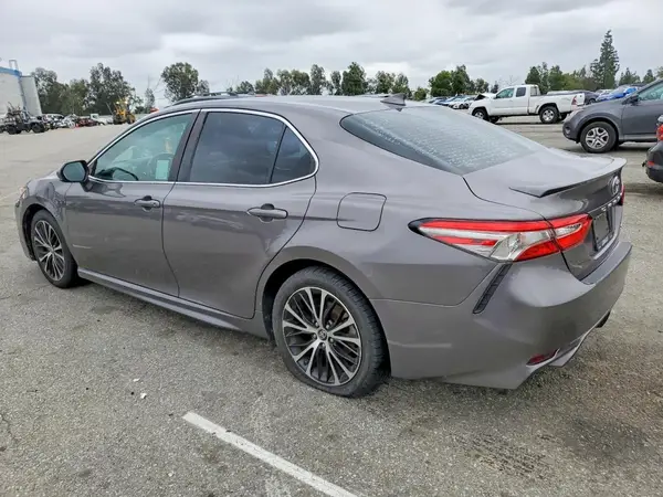 4T1B11HK2KU837714 2019 TOYOTA CAMRY - Image 2