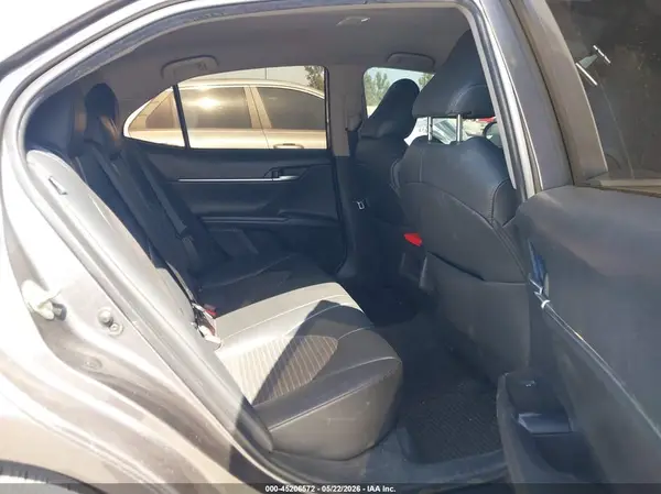 4T1B11HK2KU839950 2019 TOYOTA CAMRY - Image 8
