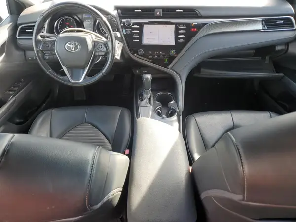 4T1B11HK2KU840029 2019 TOYOTA CAMRY - Image 8