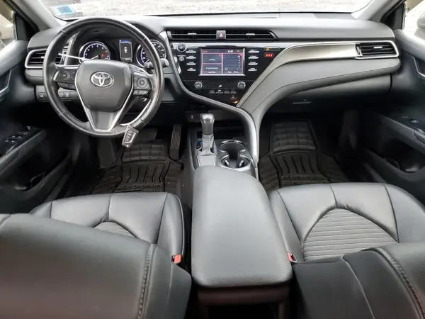 4T1B11HK2KU840323 2019 TOYOTA CAMRY - Image 8