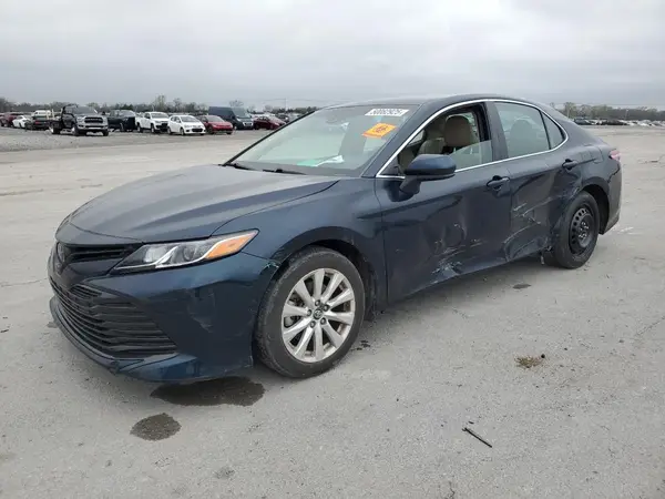 4T1B11HK2KU842475 2019 TOYOTA CAMRY - Image 1
