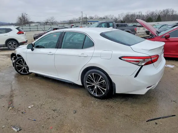 4T1B11HK2KU848356 2019 TOYOTA CAMRY - Image 2