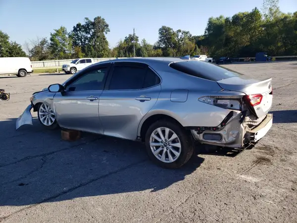 4T1B11HK2KU849992 2019 TOYOTA CAMRY - Image 2