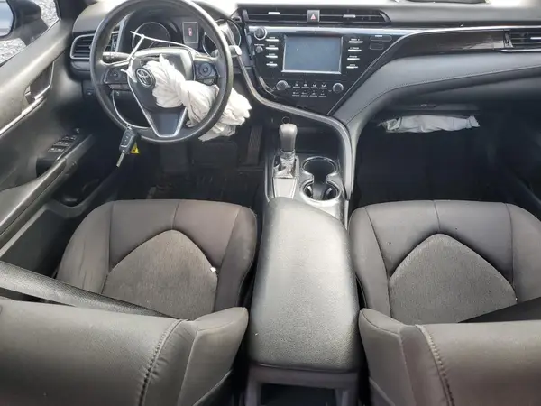 4T1B11HK2KU852083 2019 TOYOTA CAMRY - Image 8