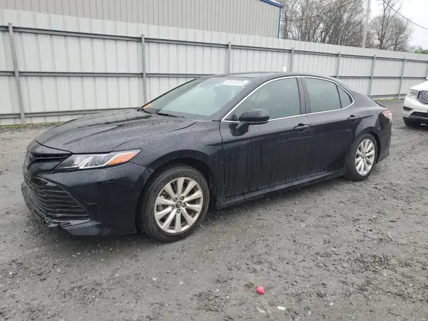 4T1B11HK2KU852827 2019 TOYOTA CAMRY - Image 1