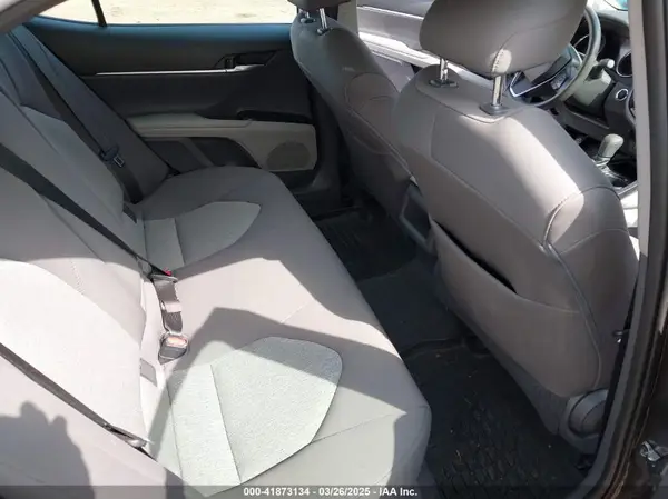 4T1B11HK2KU853377 2019 TOYOTA CAMRY - Image 8
