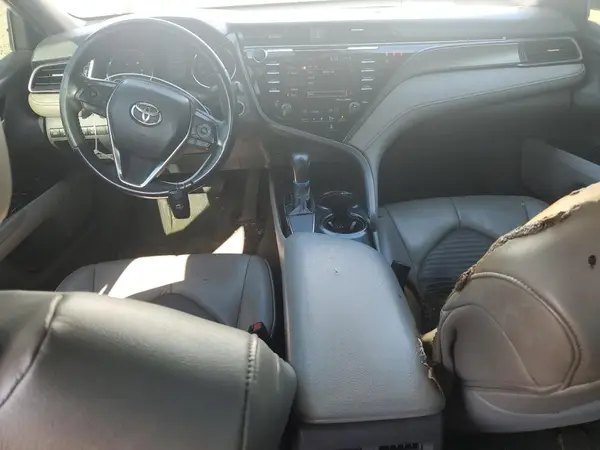 4T1B11HK2KU855422 2019 TOYOTA CAMRY - Image 8