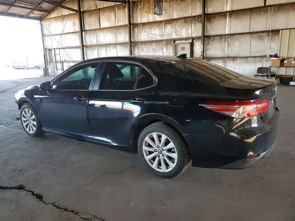 4T1B11HK2KU855680 2019 TOYOTA CAMRY - Image 2