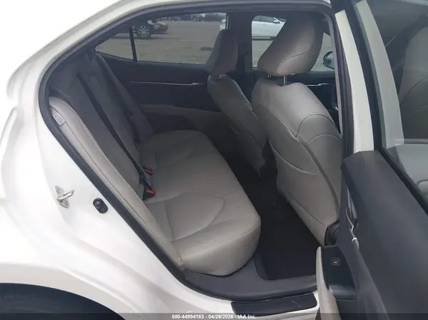 4T1B11HK2KU856280 2019 TOYOTA CAMRY - Image 8